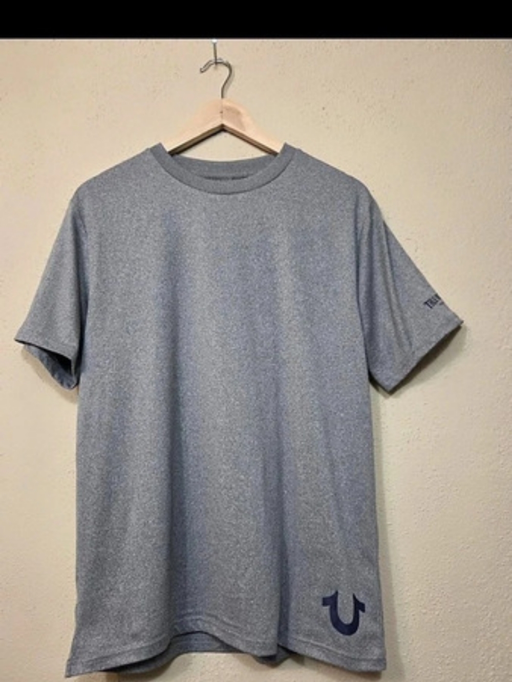 True Religion Horseshoe Logo Tee Men's Gray Short Sleeve Tee Size Medium